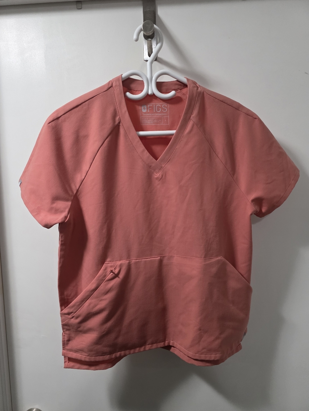 Figs Technical Batara Scrub Top